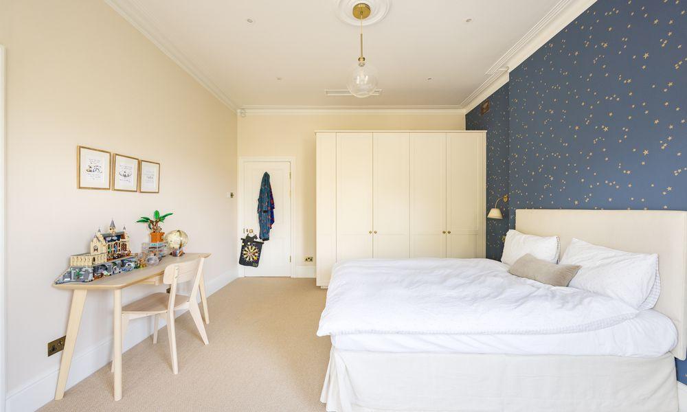 Bright Spacious Edwardian