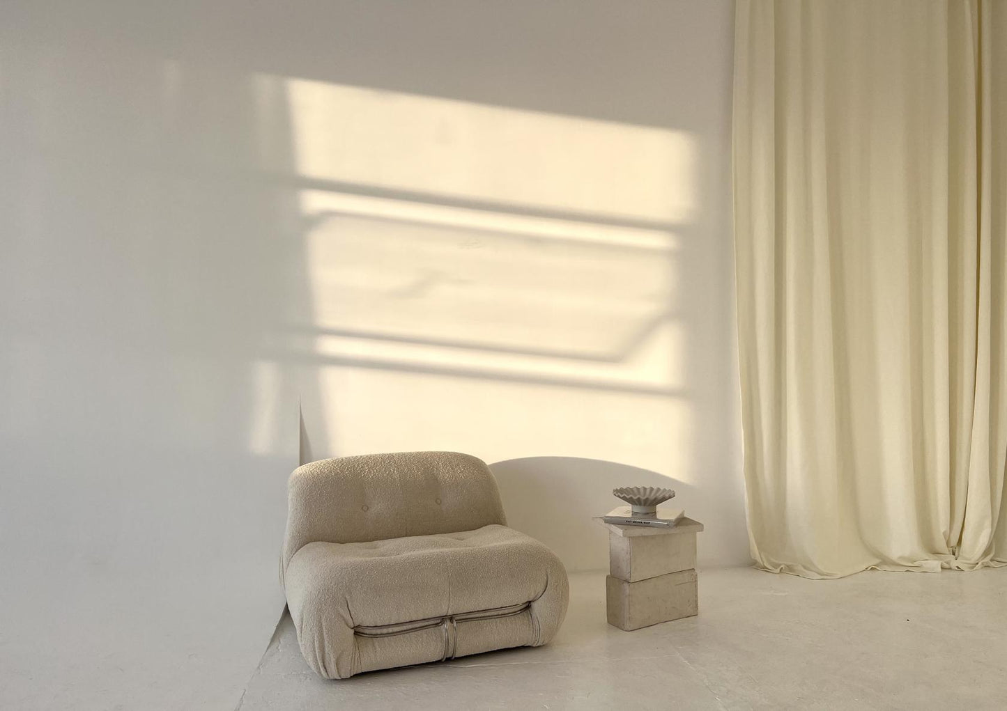 Aesthetic Content Creation Studio
