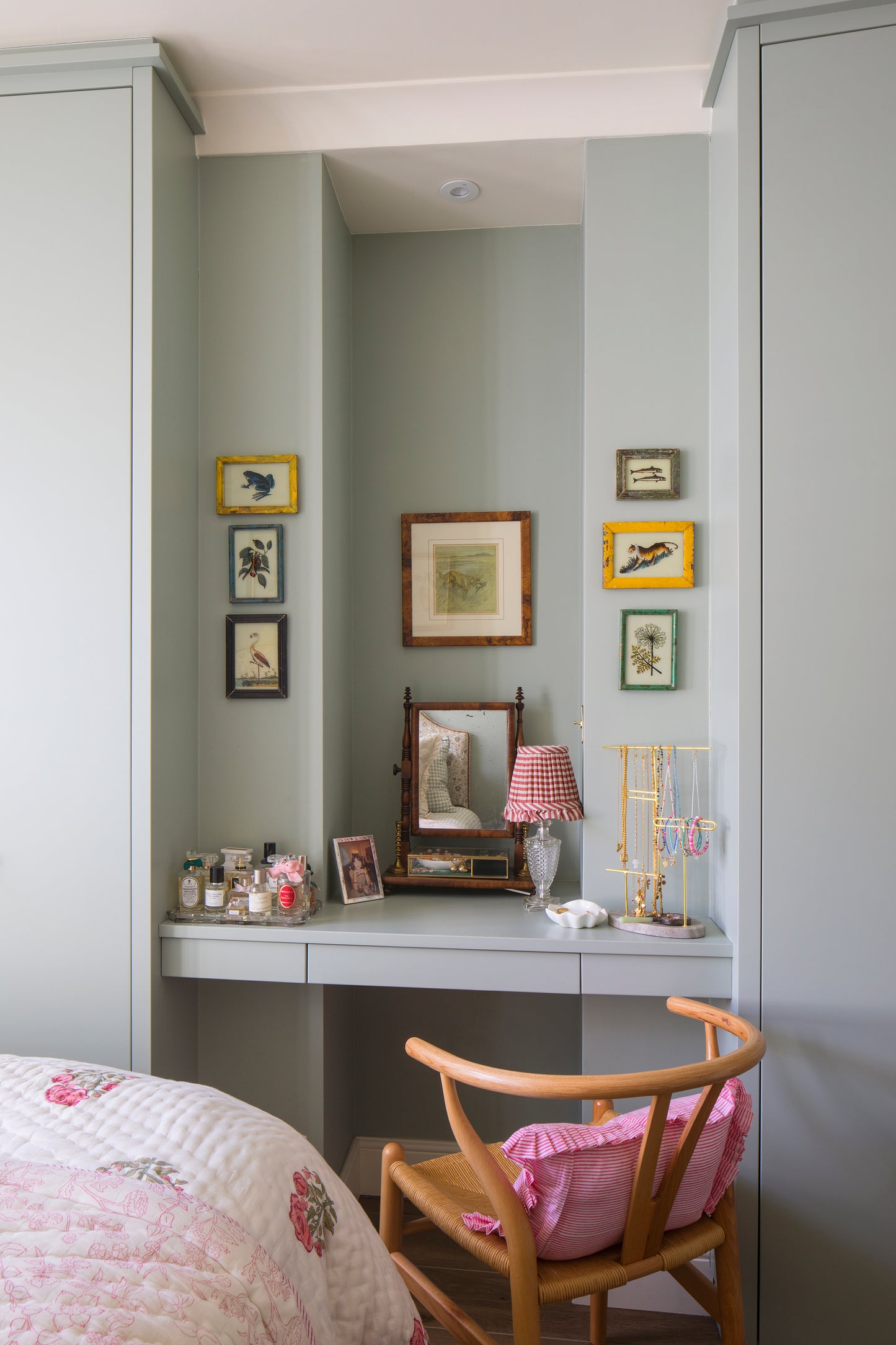 Pretty Pattern Floral Flat Fulham