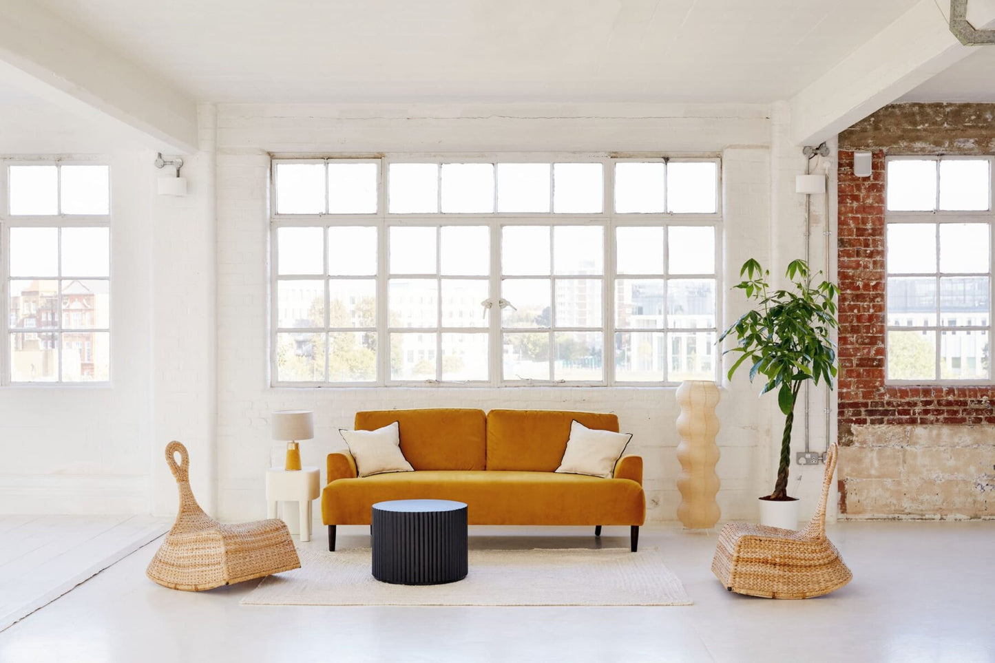 Exposed Brick Multi-Room Studio Shoreditch