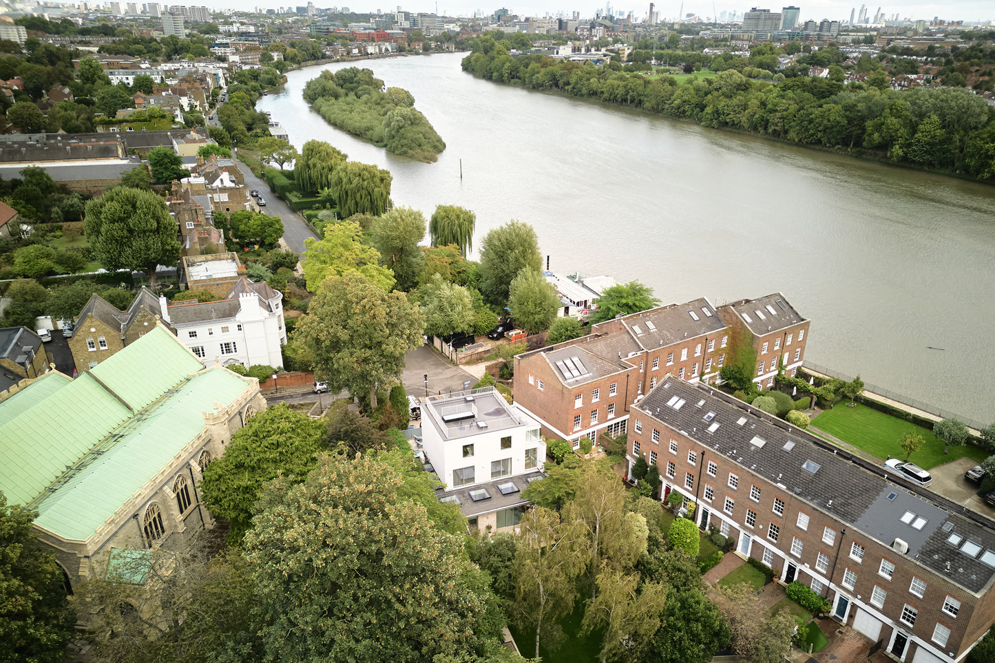 Minimalist Dockside Rooftop House Chiswick