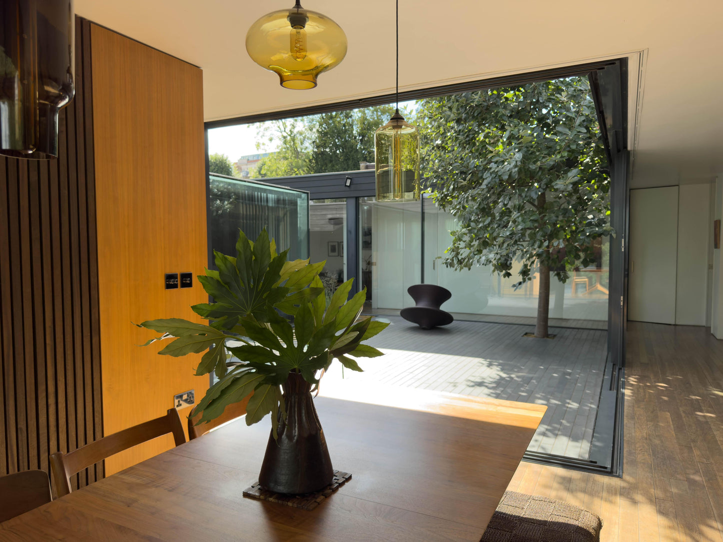 Tranquil Modernist House Highgate