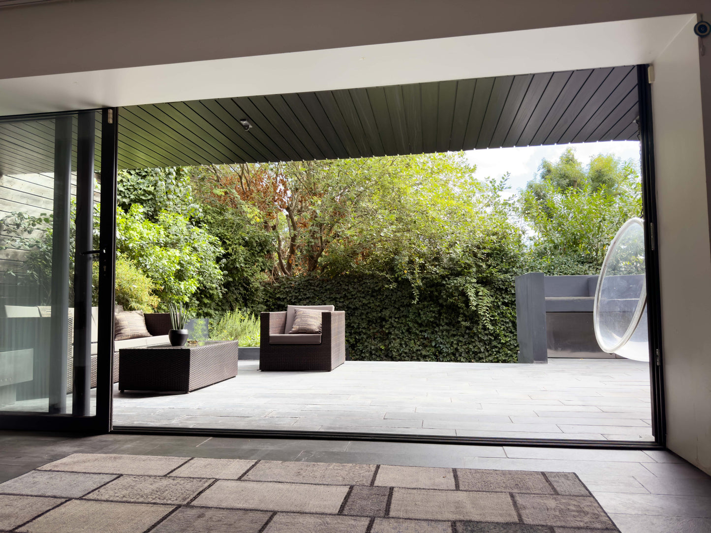 Tranquil Modernist House Highgate