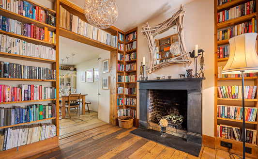 Cosy Country Book House Battersea