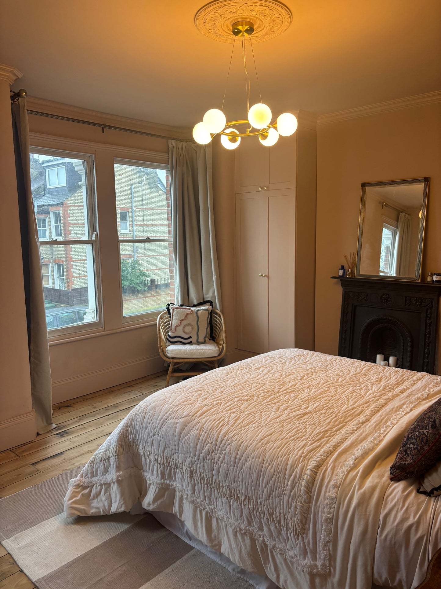 Vintage Kitsch Victorian House